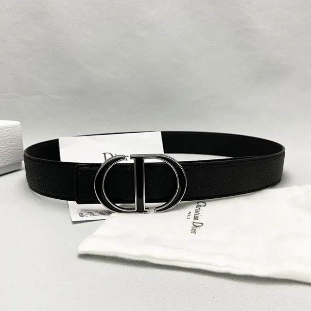 Dior Belts CD Buckle Leather Belt product detail image 4