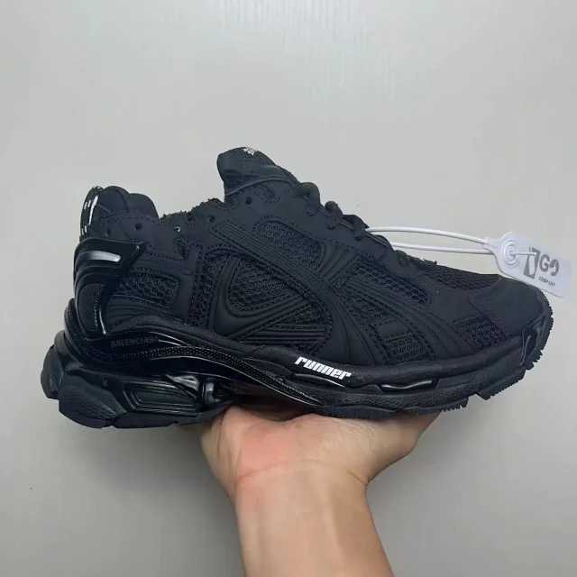 VG9 Sneakers Chunky mesh product detail image 2