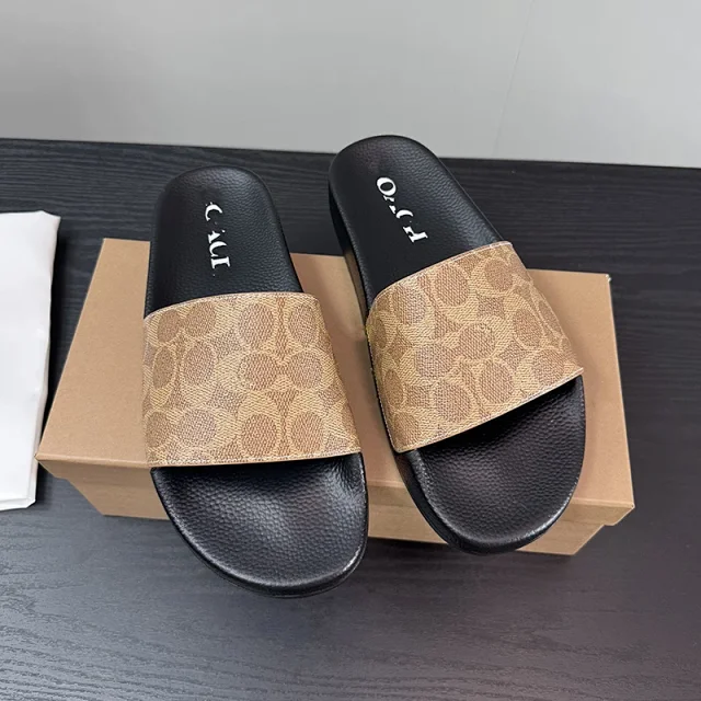 Coach Slippers Monogram Print Slide product detail image 4