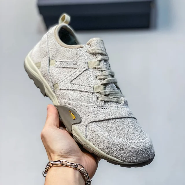 New Balance Sneakers MT10 minimalist trail product detail image 3