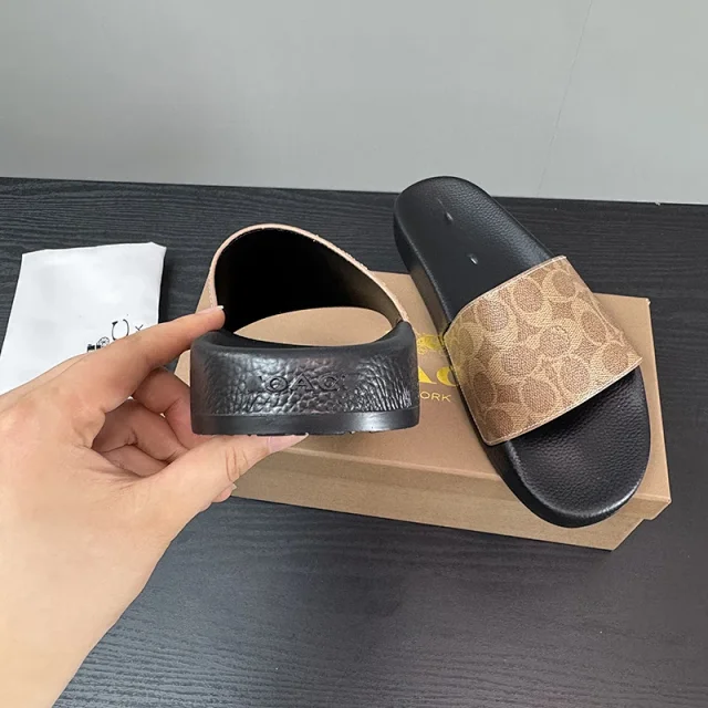 Coach Slippers Monogram Print Slide product detail image 3
