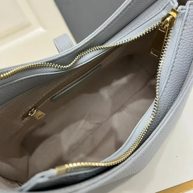 Unbranded Shoulder Bags 1H8949 pebbled hobo bag with adjustable strap and metal clasp product detail image 9