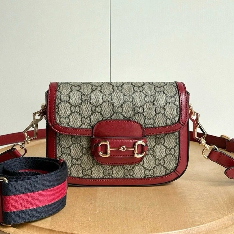 Gucci Crossbody Bags Horsebit 1955 saddle bag image 2