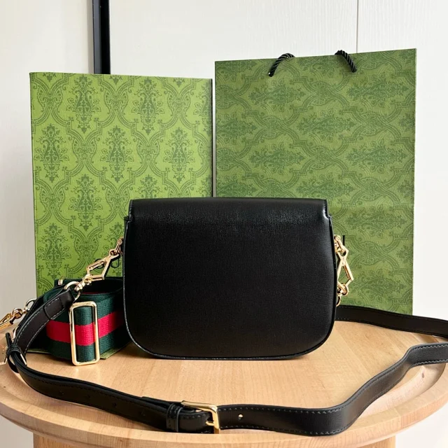 Gucci Crossbody Bags Horsebit 1955 saddle bag product detail image 12