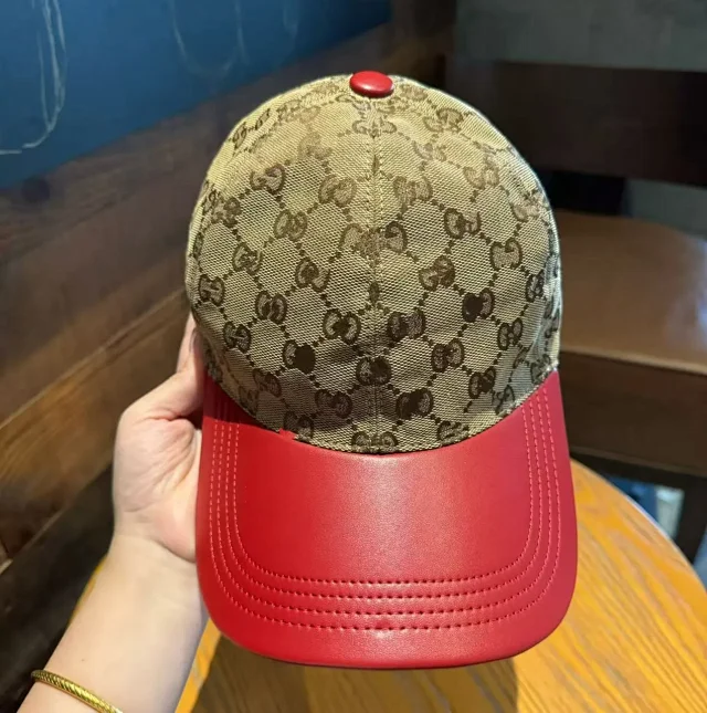 Gucci Hats GG Monogram Baseball Cap with Contrast Curved Brim product detail image 2