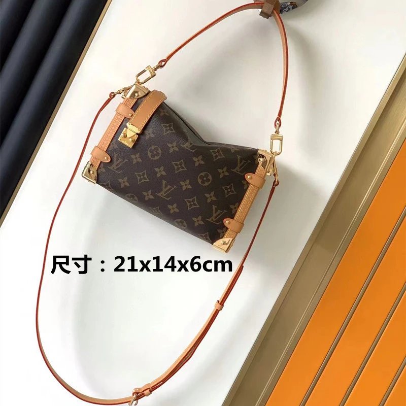 Dior Crossbody Bags Flap Chain Bag — 50