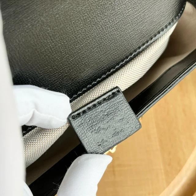 Gucci Crossbody Bags Horsebit 1955 saddle bag product detail image 16