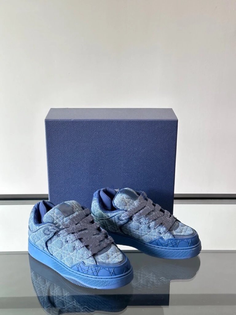 Unbranded Sneakers Low-Top Quilted Lace-Up — Blue