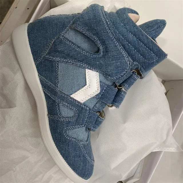 Isabel Marant Sneakers Bekett Hidden-Wedge High-Top Strap product detail image 40