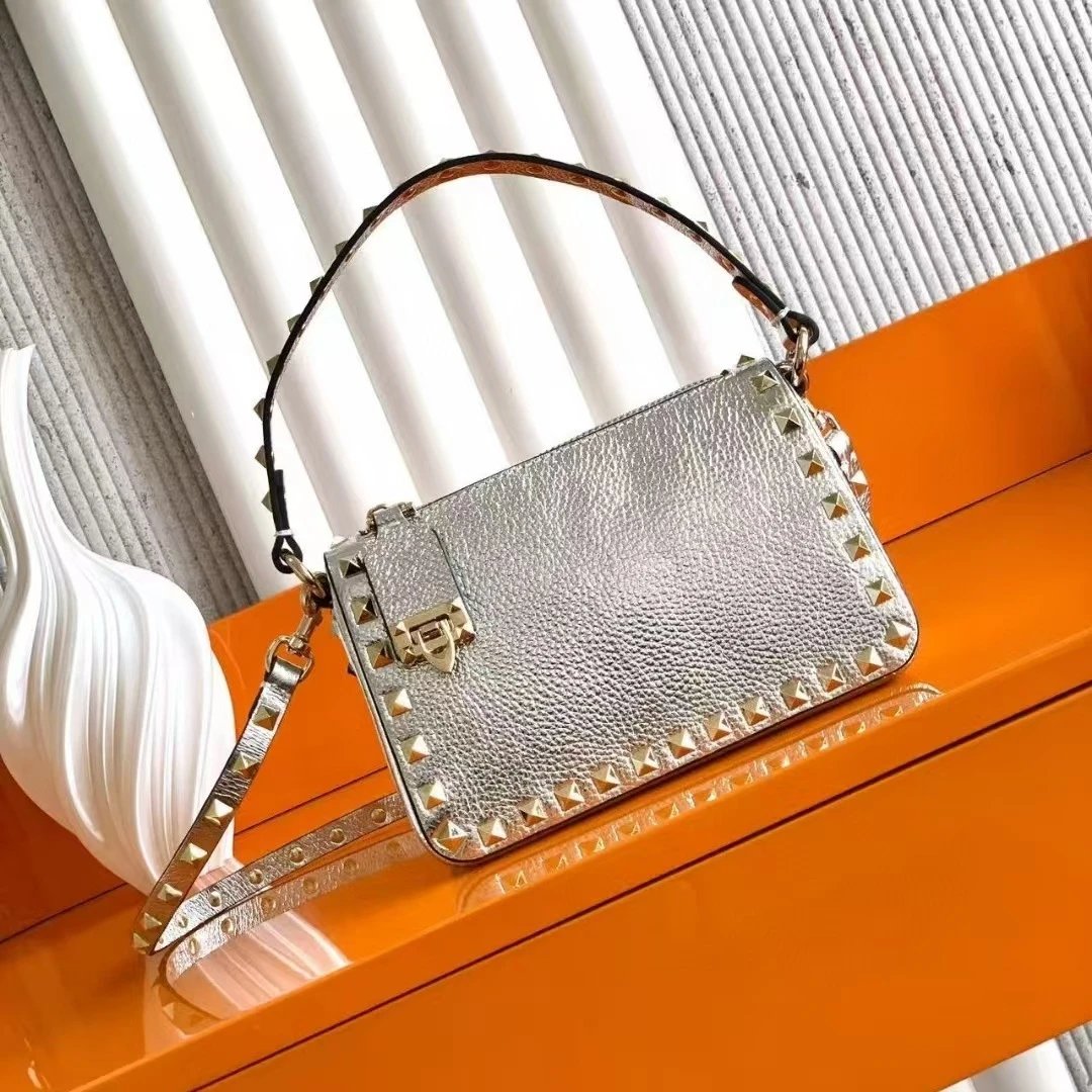 Valentino Garavani Crossbody Bags Rockstud small leather bag — Silver