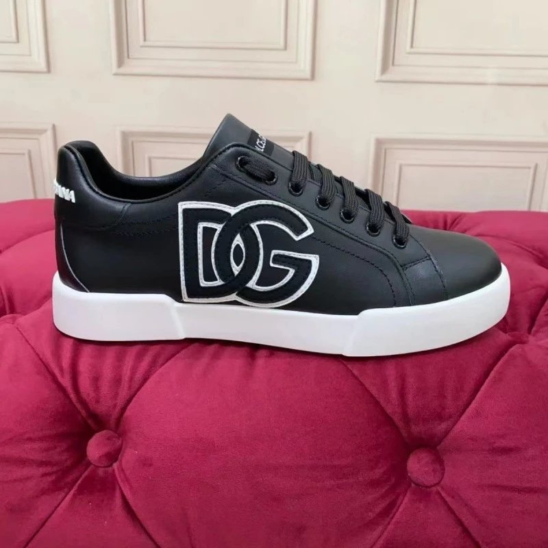 Dolce & Gabbana Sneakers Velcro Strap Shell-Toe — 33