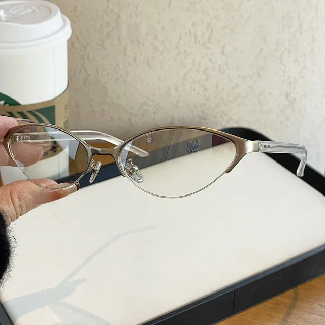 Unbranded Eyewear Narrow Cat-Eye Sunglasses product detail image 19