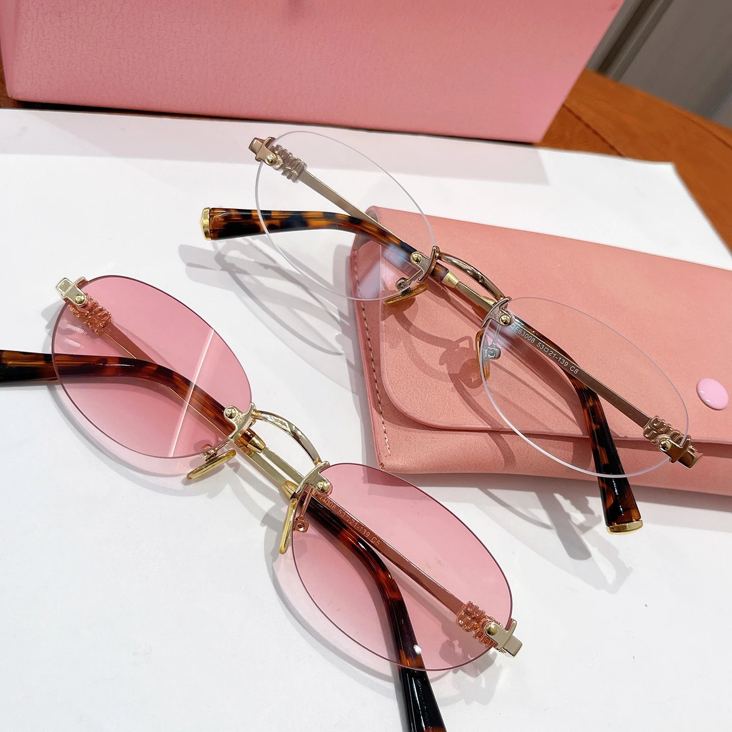 Unbranded Eyewear EF63008 Rimless Oval Glasses product image