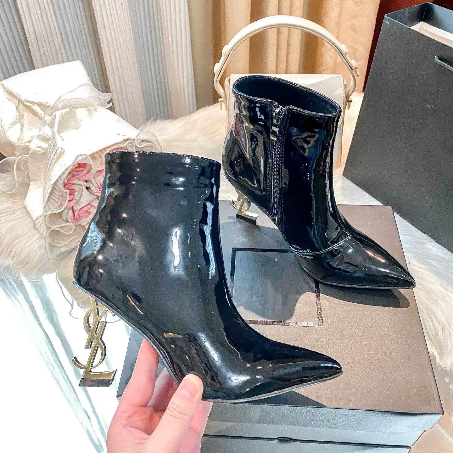 Saint Laurent Boots Pointed-Toe Ankle with Logo Heel — Black patent leather
