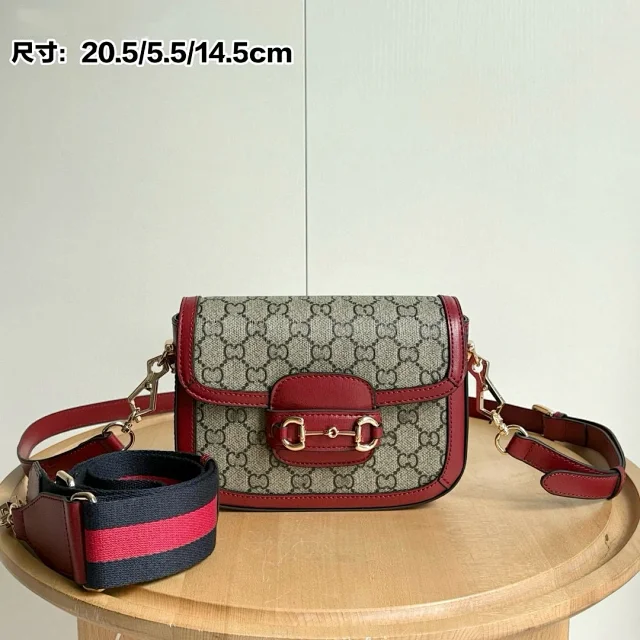 Gucci Crossbody Bags Horsebit 1955 saddle bag product detail image 2