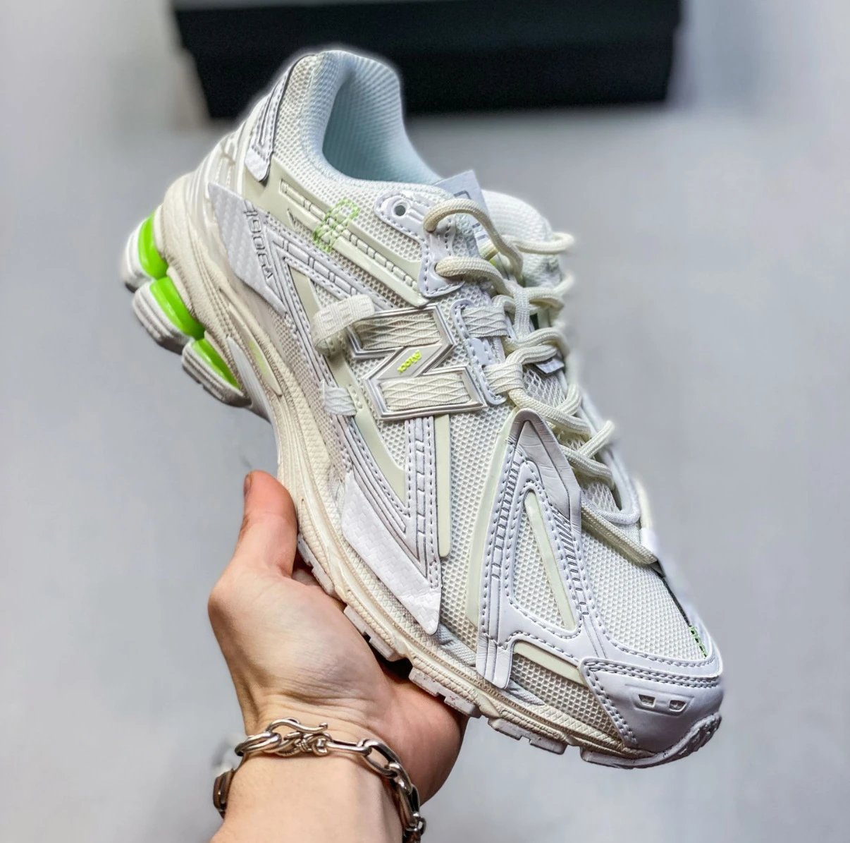 New Balance Sneakers 1906A distressed deconstructed design with ribbon laces — 10