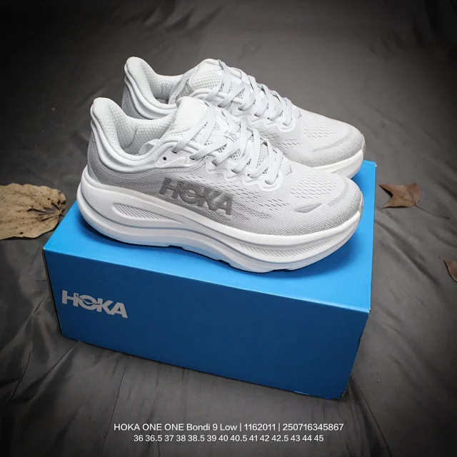 HOKA Sneakers Bondi 9 Low product detail image 10