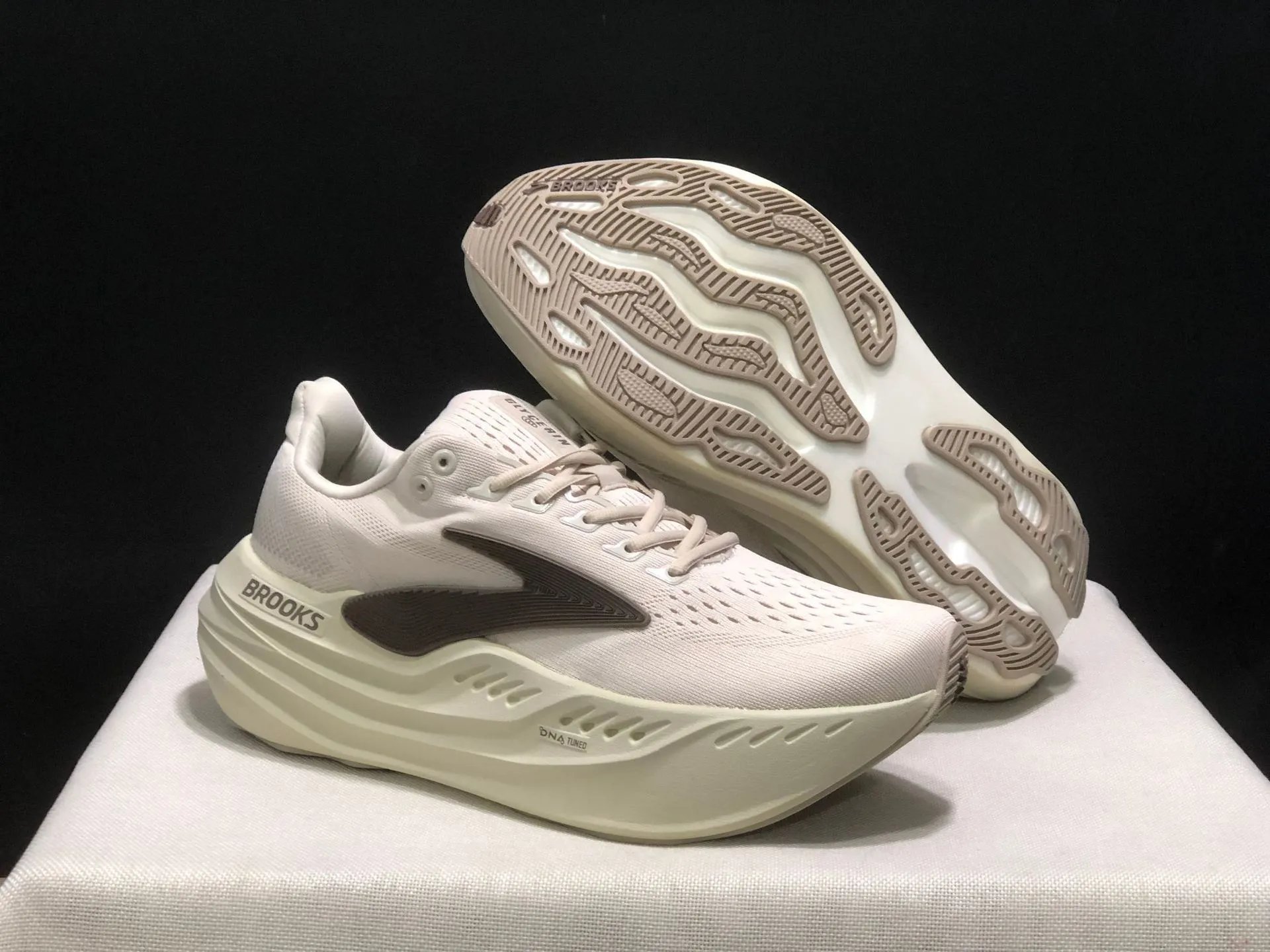 Brooks Sneakers Glycerin Max — 2