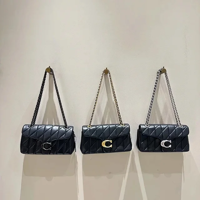 Coach Shoulder Bags Quilted Tabby chain bag product detail image 3