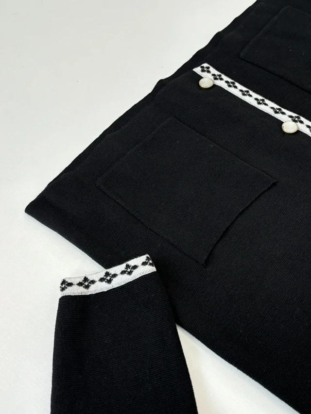 Unbranded Contrast-trim knit cardigan and trousers product detail image 7