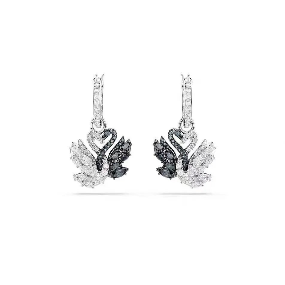 Unbranded Jewelry Swan Crystal — Black and White Swan Earrings