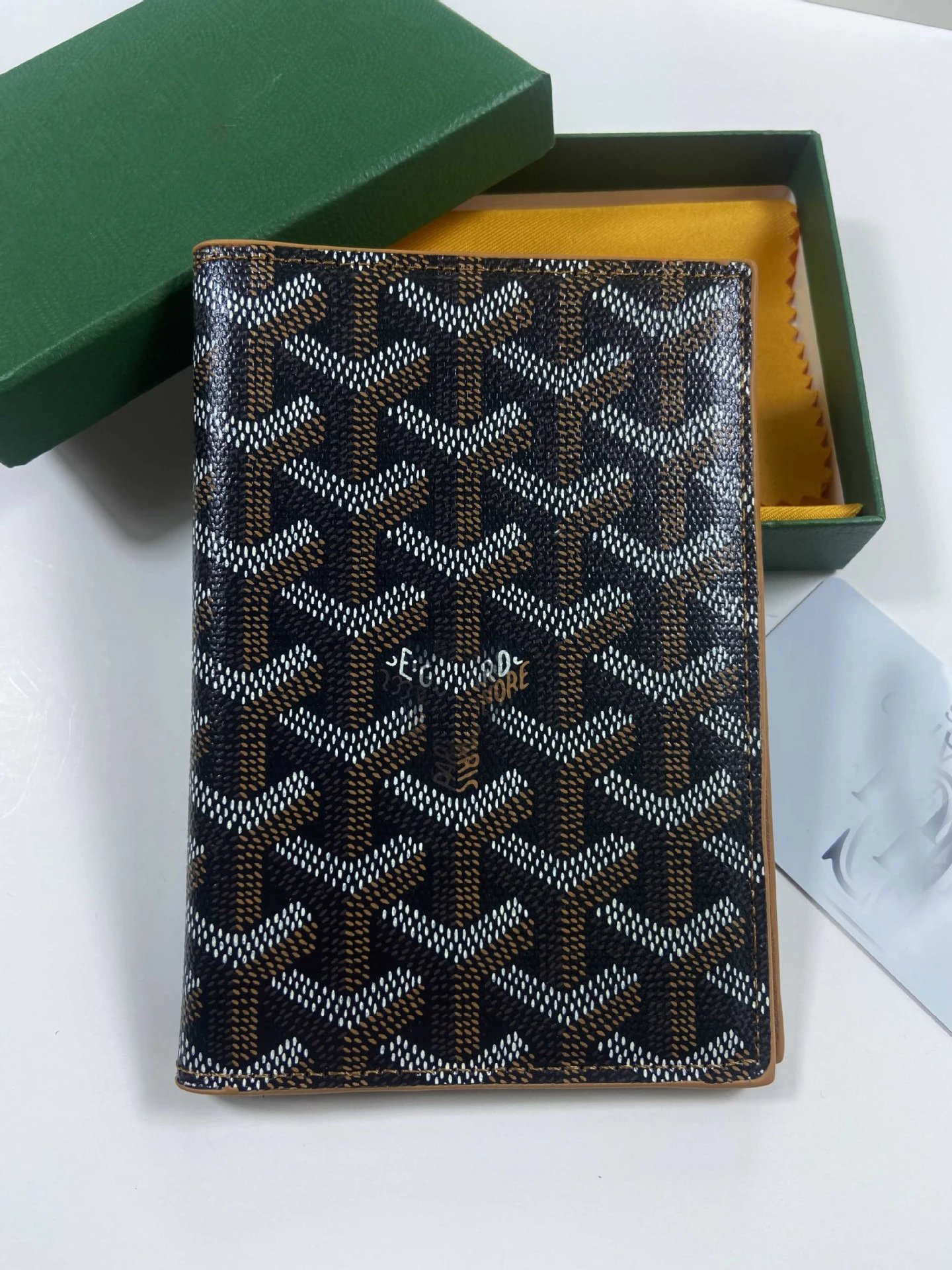 Goyard Wallets & Card Holders A90 Bifold Holder — Black-brown
