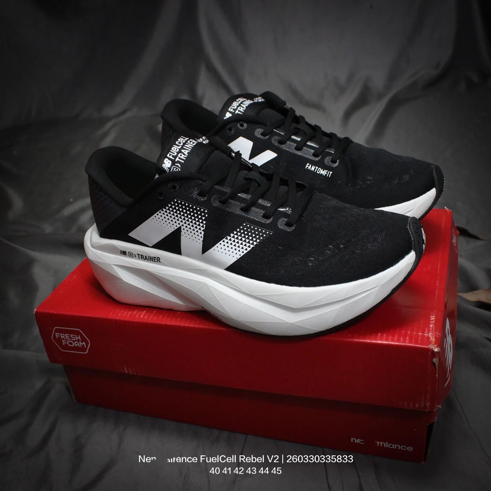 New Balance Sneakers FuelCell Rebel v2 product image