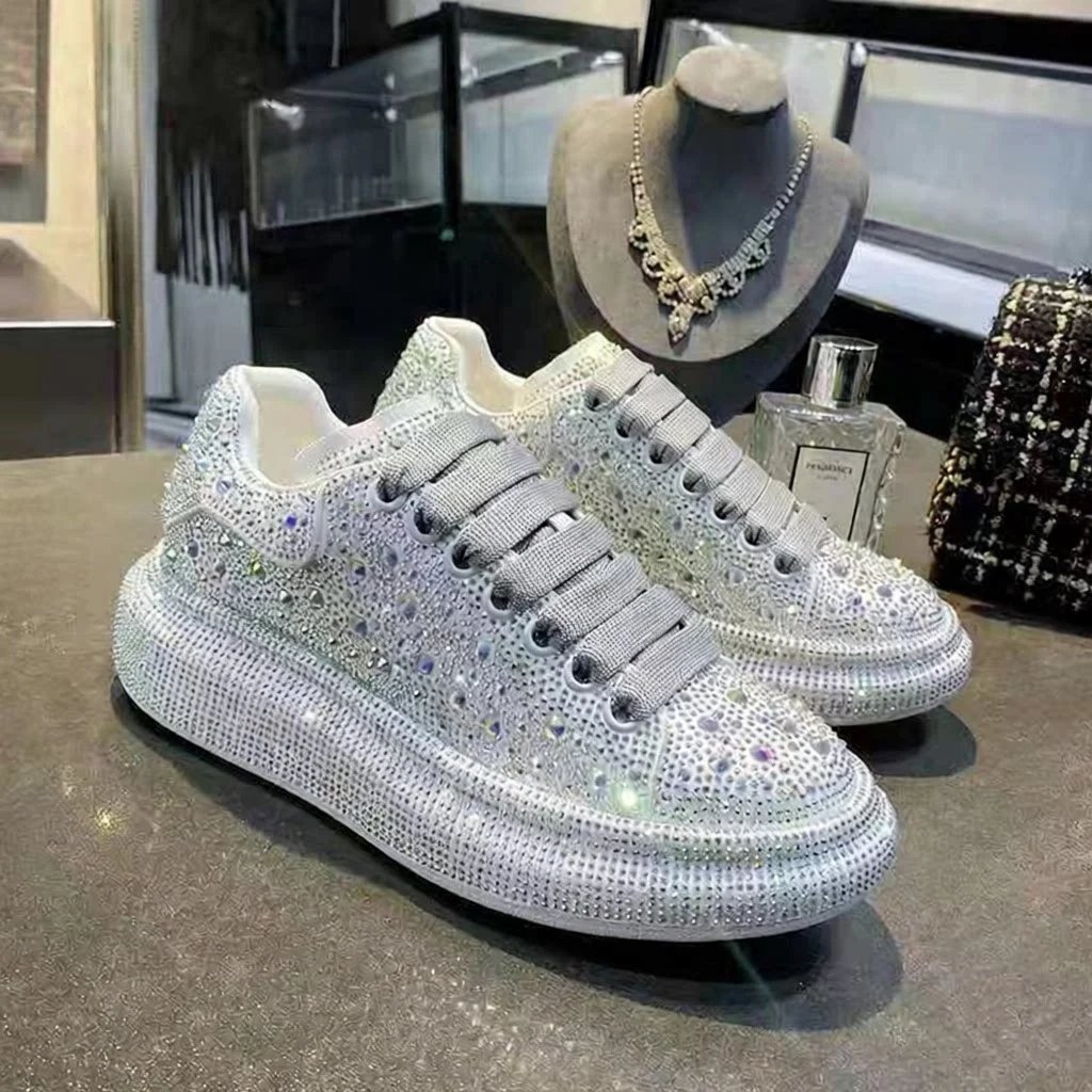 Alexander McQueen Sneakers Oversized low-top — Silver Diamond
