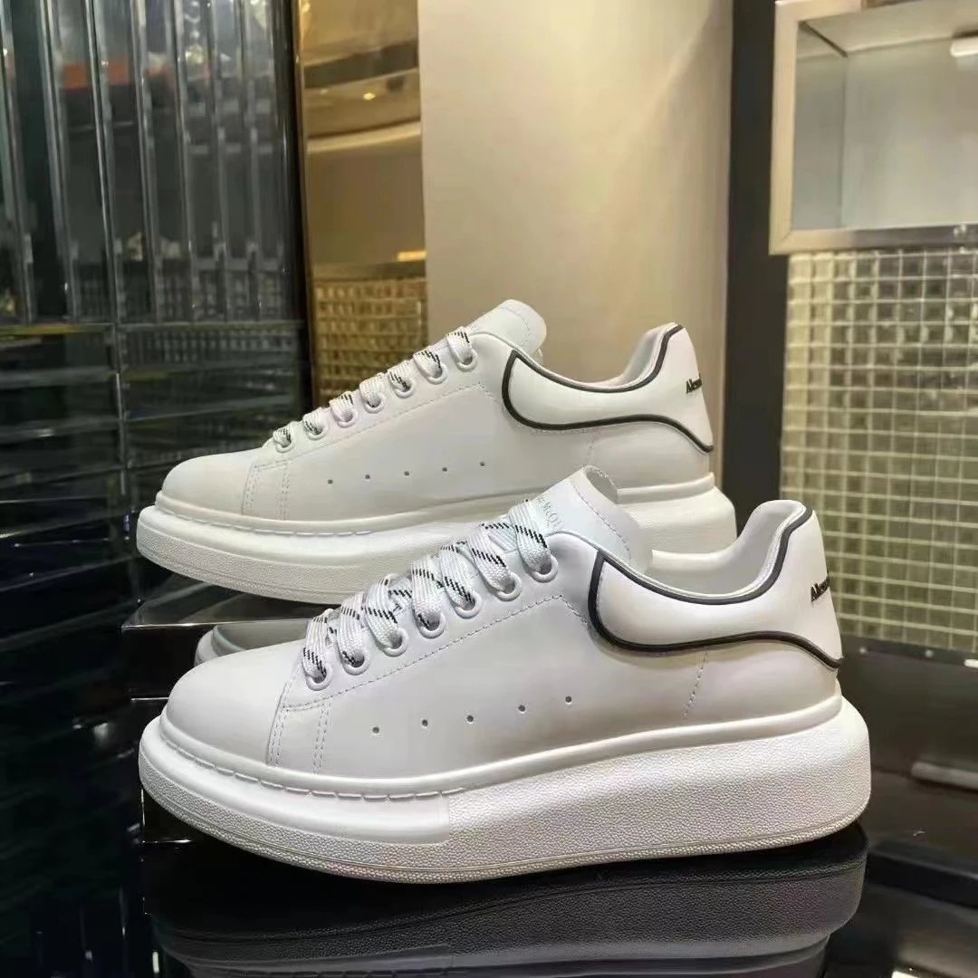 Alexander McQueen Sneakers Oversized low-top — White epoxy resin