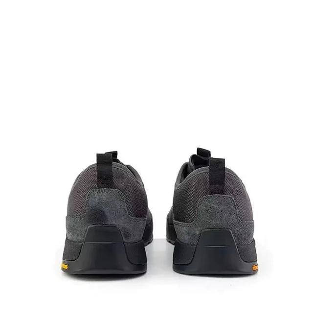 The North Face Sneakers Low-top lace-up with textile and suede-look panels product detail image 3