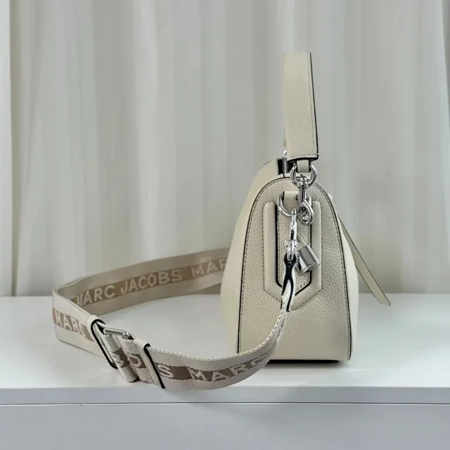 Marc Jacobs Shoulder Bags Pebbled Zip Hobo product detail image 22