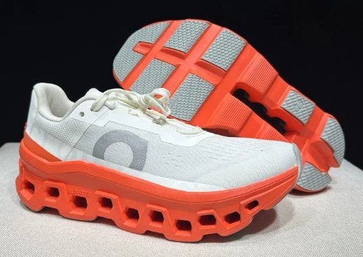CloudTec Sneakers Knit with hollow-cushion sole — White orange