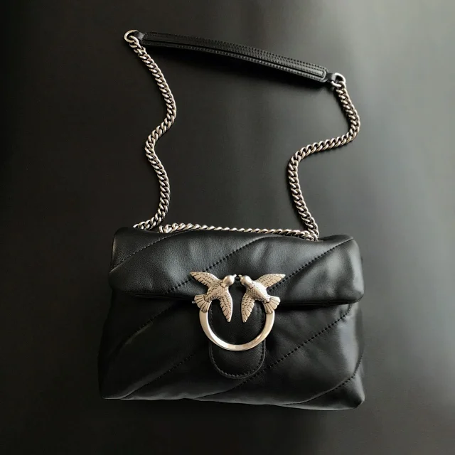 Pinko Crossbody Bags Padded quilted bag with double-bird clasp and chain strap product detail image 18