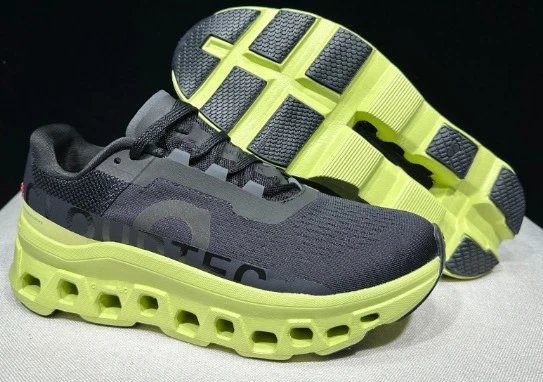 CloudTec Sneakers Knit with hollow-cushion sole — Black Kwai Yellow