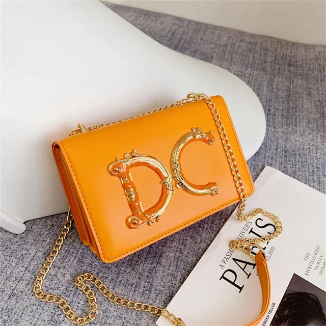 Dolce & Gabbana Crossbody Bags Ornate DC Logo Chain Bag product detail image 4