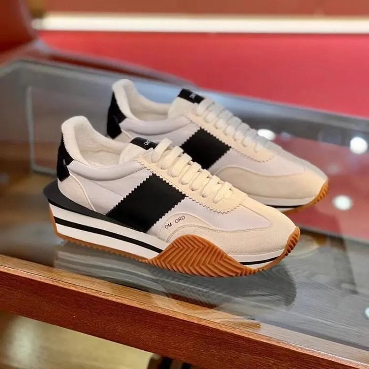 Unbranded Sneakers Low-top lace-up with striped platform soles — Black and white