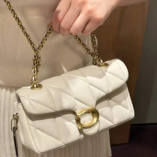 Coach Shoulder Bags Quilted chain-strap flap bag with C turn-lock product detail image 6