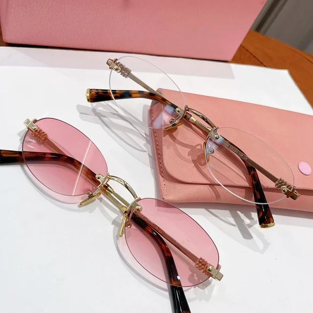 Unbranded Eyewear EF63008 Rimless Oval Glasses product detail image 1