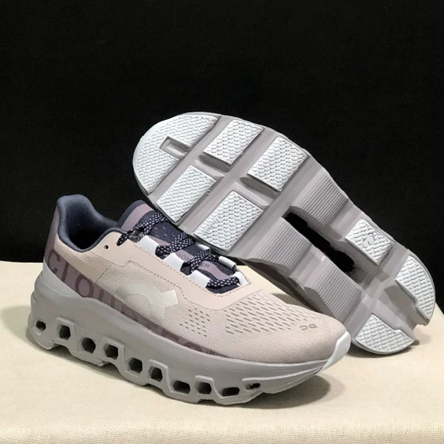 On Sneakers Cloudmonster product detail image 10