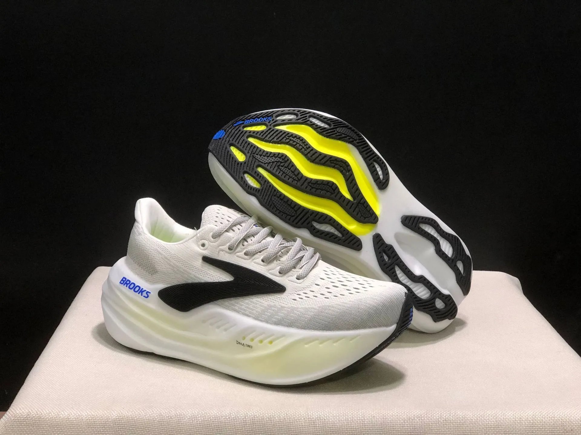 Brooks Sneakers Glycerin Max — 9