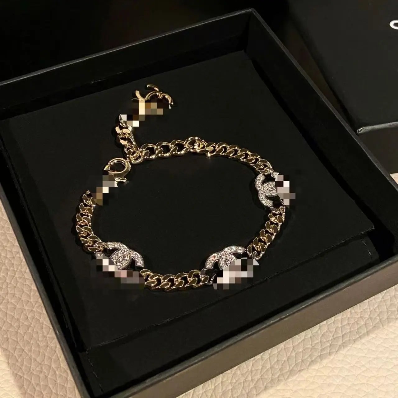 Chanel Jewelry Crystal Double C Cuban Chain Bracelet — Bracelet light gold