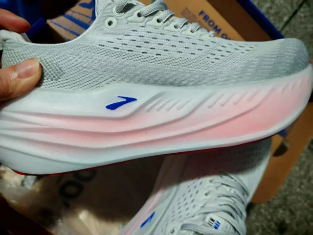 Brooks Sneakers Glycerin Max product detail image 5