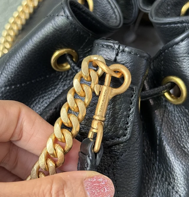 Tory Burch Shoulder Bags Quilted Drawstring Bucket Bag product detail image 5