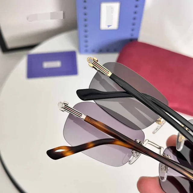 Unbranded Eyewear Rimless rectangular sunglasses with decorative metal temples product detail image 15