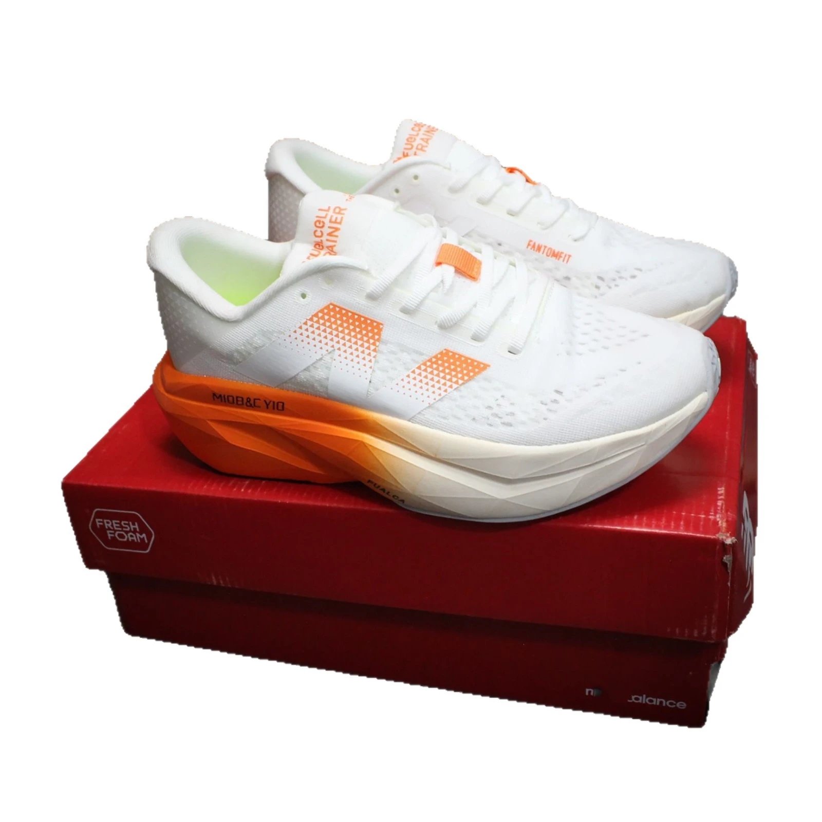New Balance Sneakers FuelCell Rebel v2 image 5