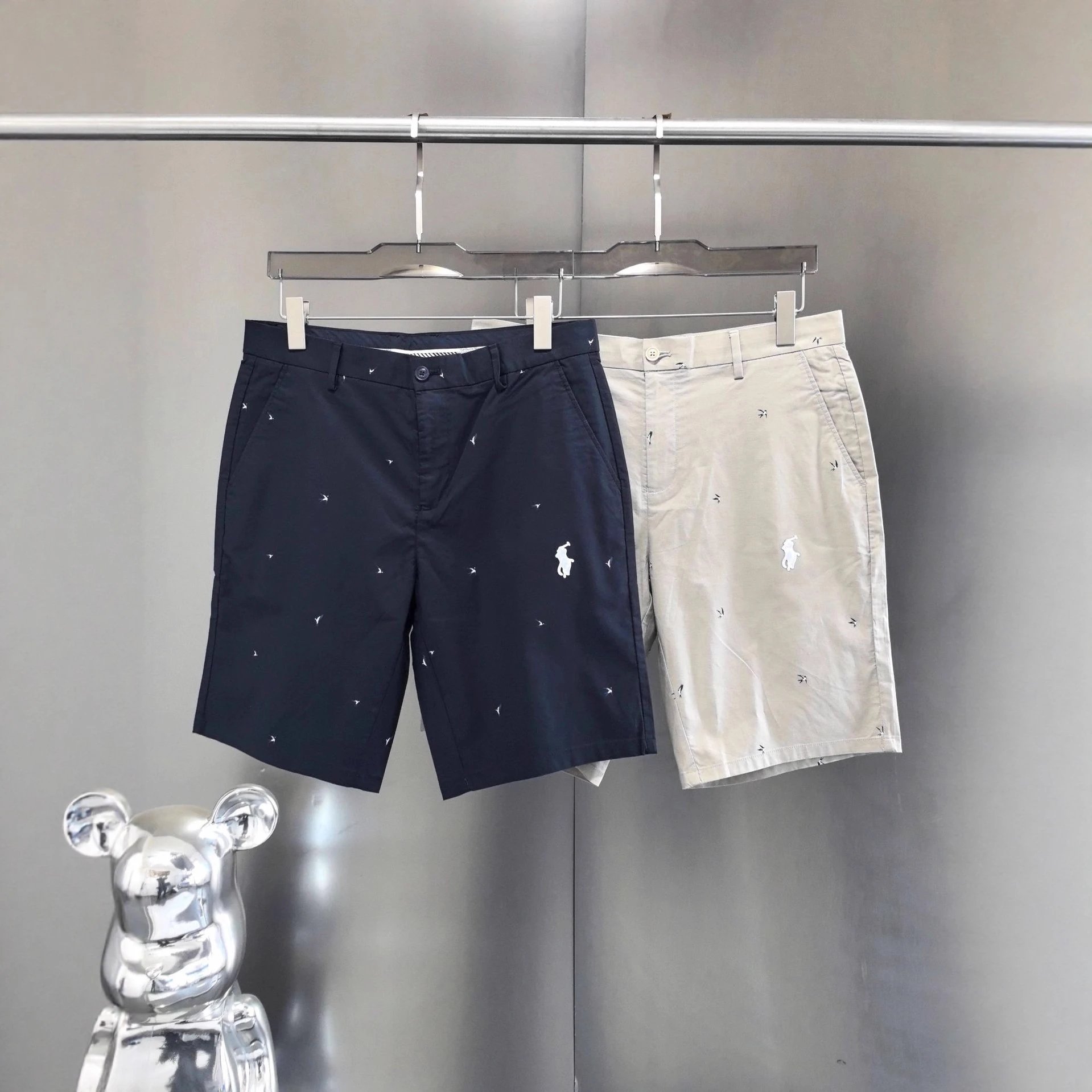Ralph Lauren Shorts Embroidered Pony Logo Chino image 3