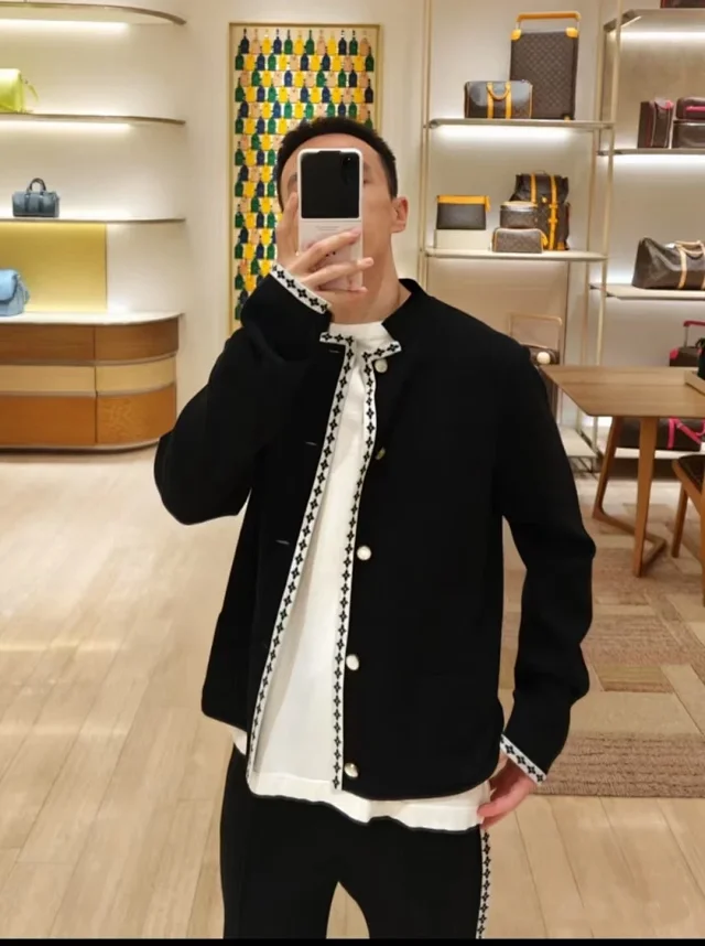 Unbranded Contrast-trim knit cardigan and trousers product detail image 3