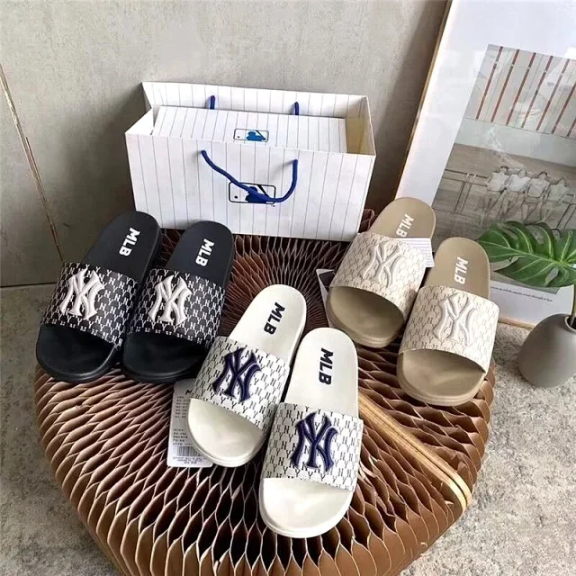 MLB Slippers NY Monogram Embroidered Slide product detail image 2