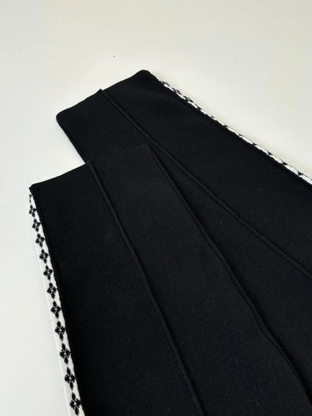 Unbranded Contrast-trim knit cardigan and trousers product detail image 12