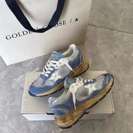 Golden Goose Sneakers Dad-Star Star-Panel — Black